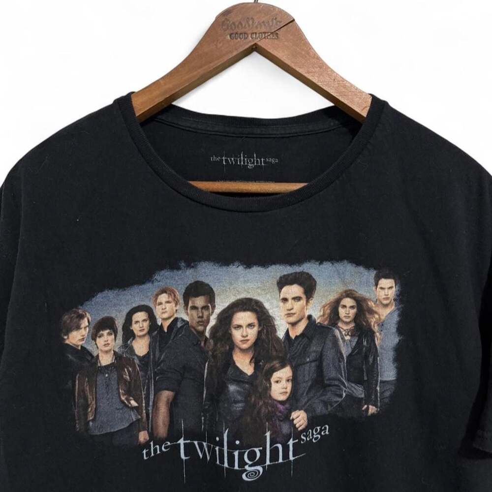 The Twilight Saga Cast Graphic T-Shirt Black Short Sleeve